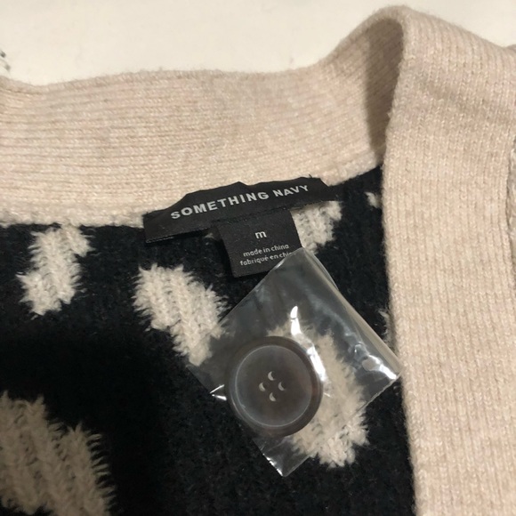 Something Navy Leopard V-Neck Cardigan - Picture 3 of 5